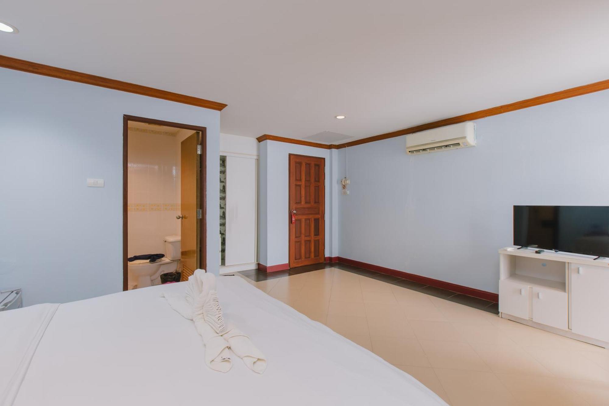 Sunstar Palace Patong Exterior photo